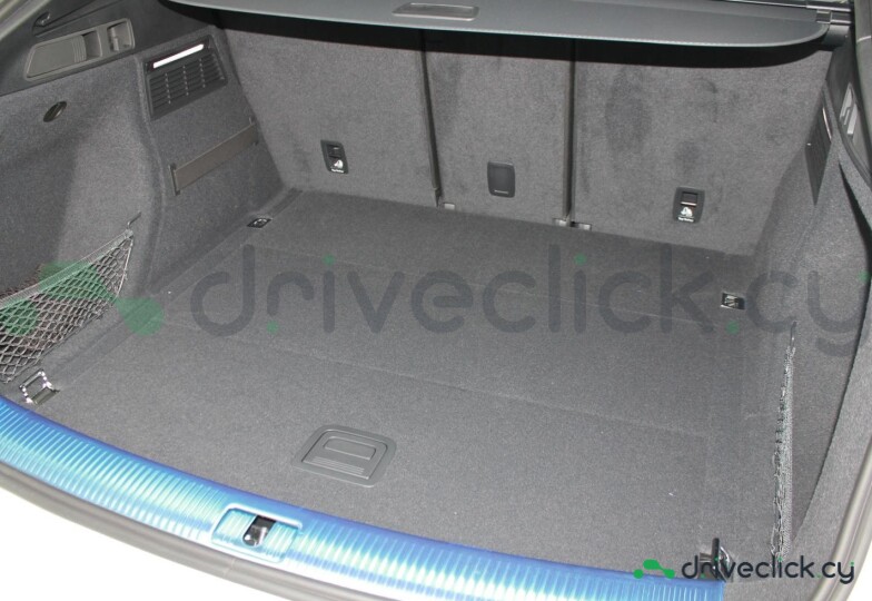 Audi Q5 Sportback Белый