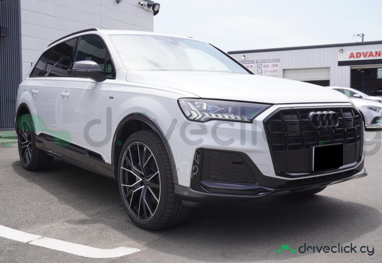 Audi Q7 Белый