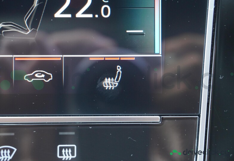 Audi Q7 Белый
