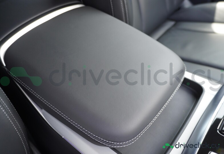 Audi Q7 Белый