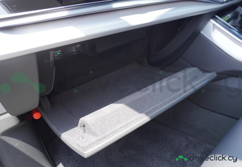 Audi Q7 Белый