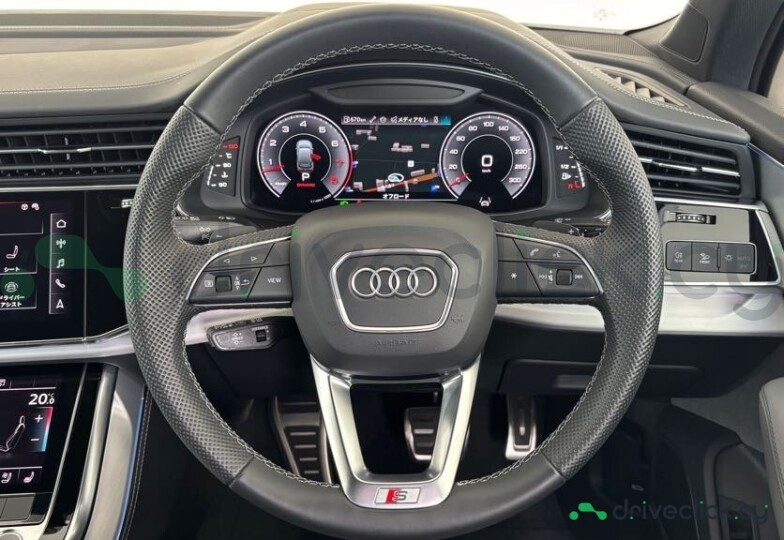Audi Q7 Blue