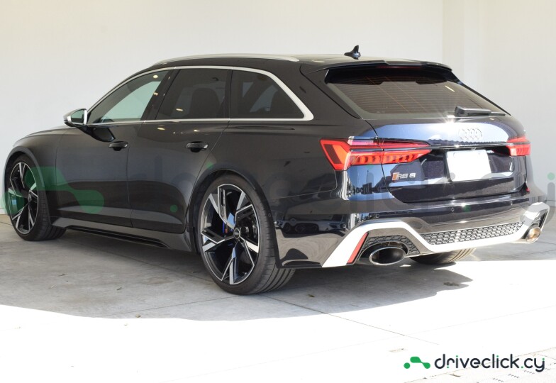 Audi RS6 Черный