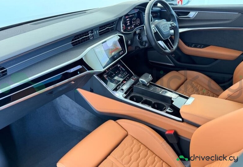 Audi RS6 Черный