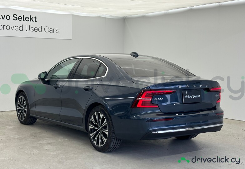 Volvo S60 Blue