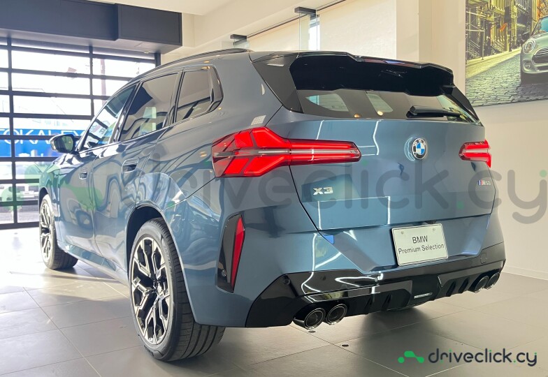 BMW X3 Blue
