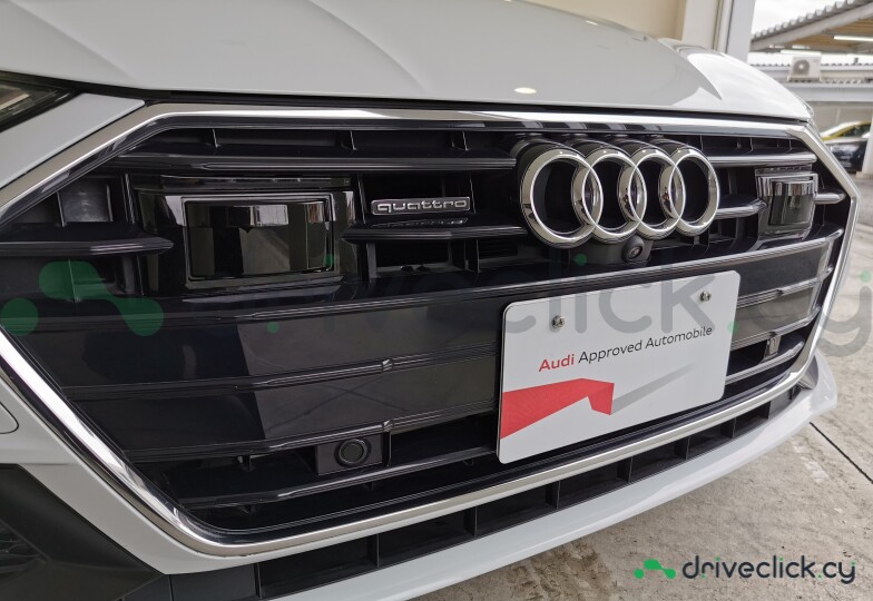 Audi A7 sportback White