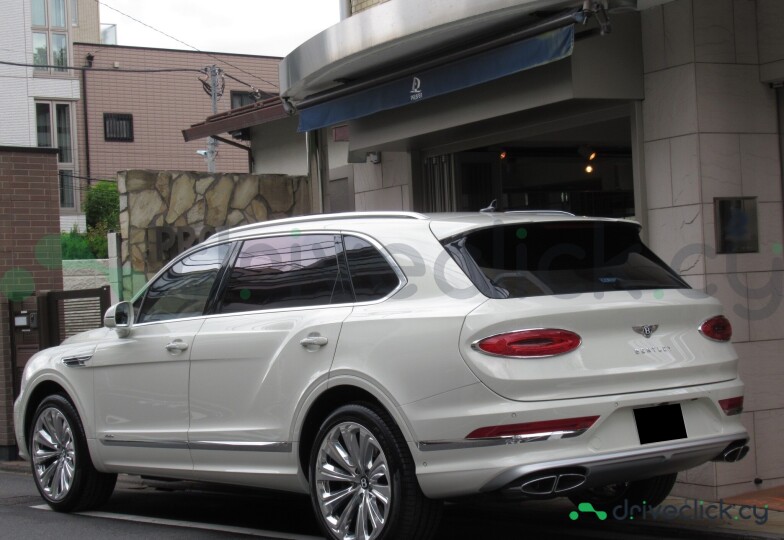 Bentley Bentayga White