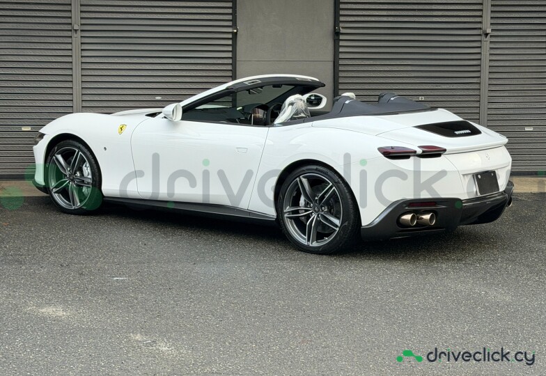 Ferrari Roma Белый