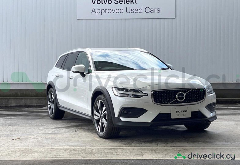 Volvo V60 White