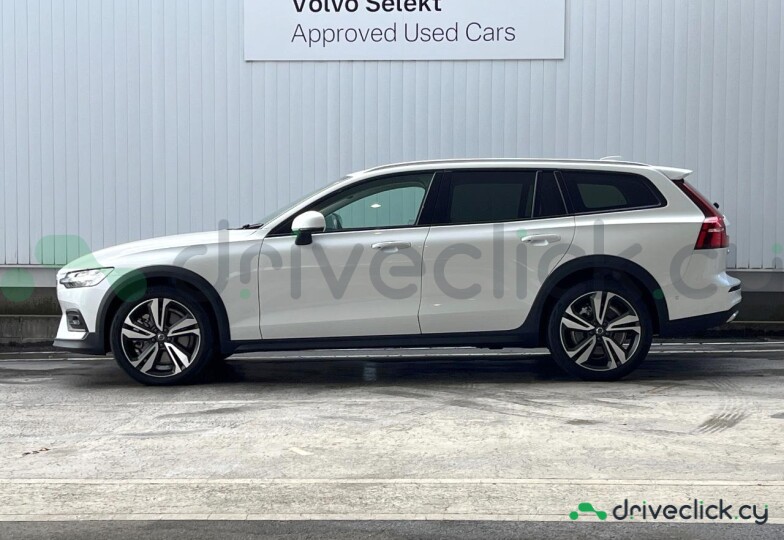 Volvo V60 White