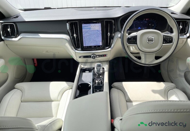 Volvo V60 White