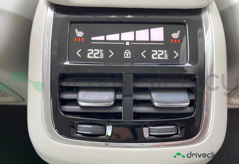 Volvo V60 White