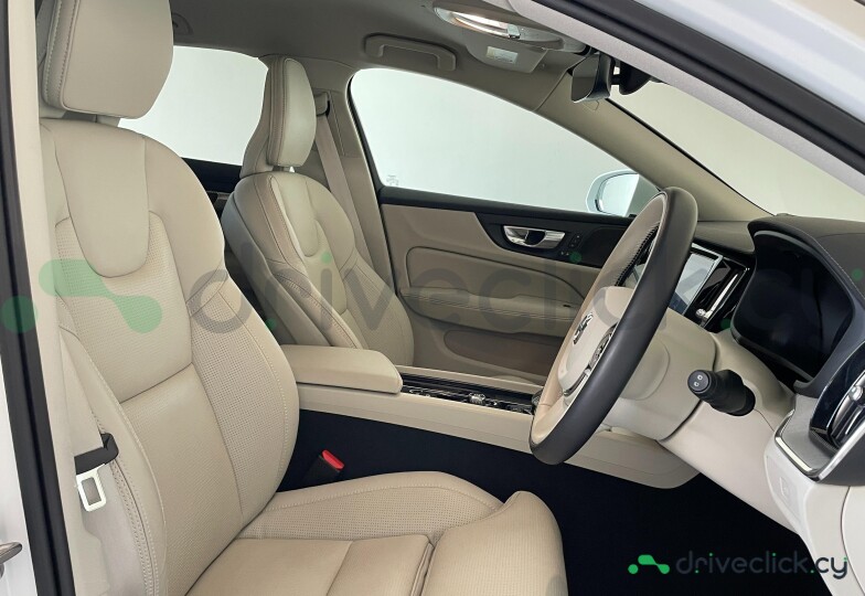 Volvo V60 White