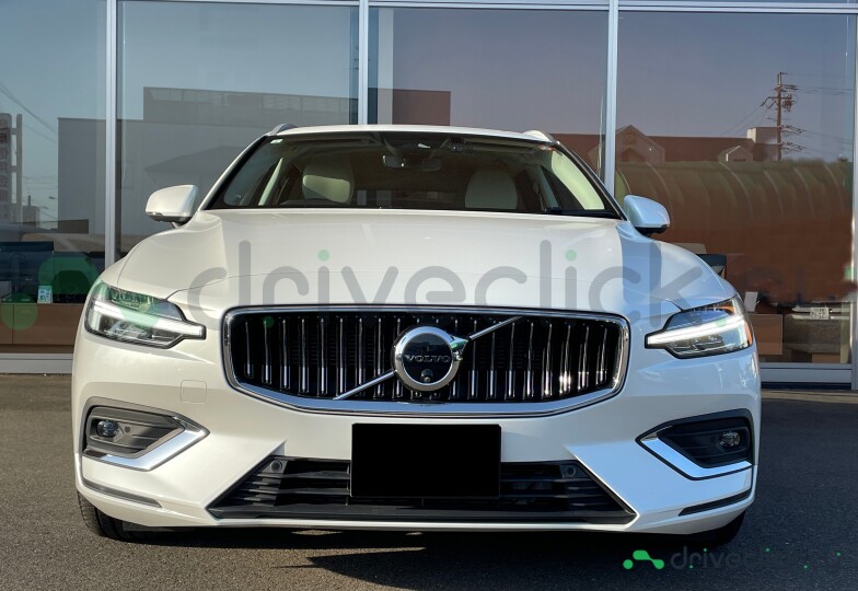 Volvo V60 White