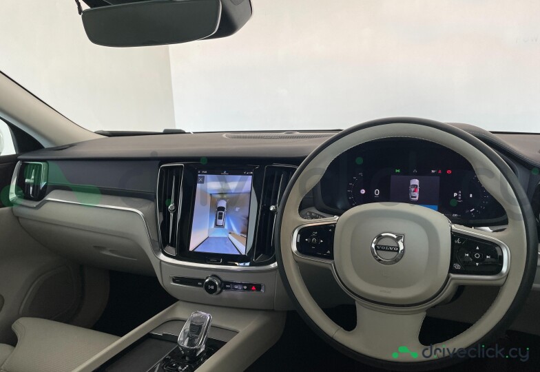 Volvo V60 White