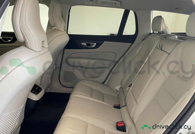 Volvo V60 White