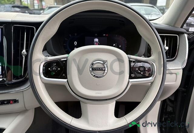 Volvo XC60 Black