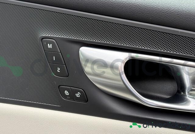 Volvo XC60 Black