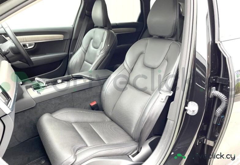 Volvo V90 Black