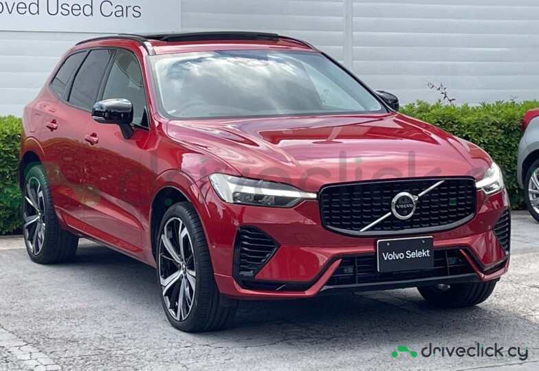 Volvo XC60 Red