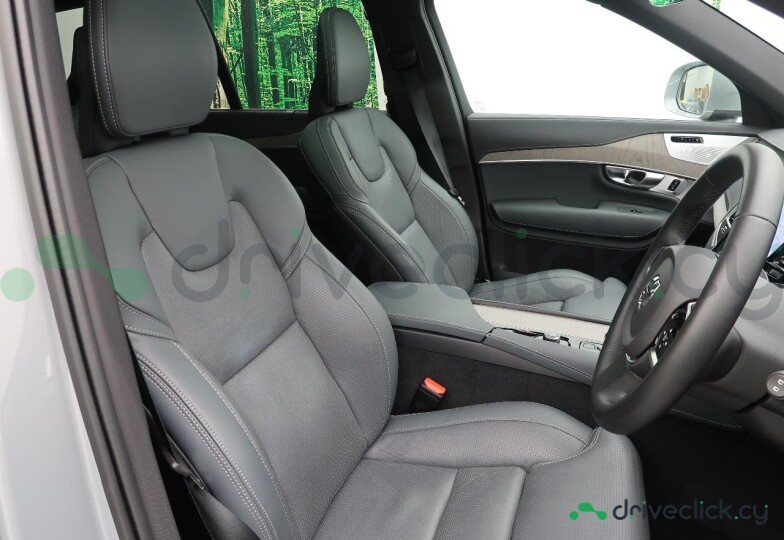 Volvo XC90 Серый