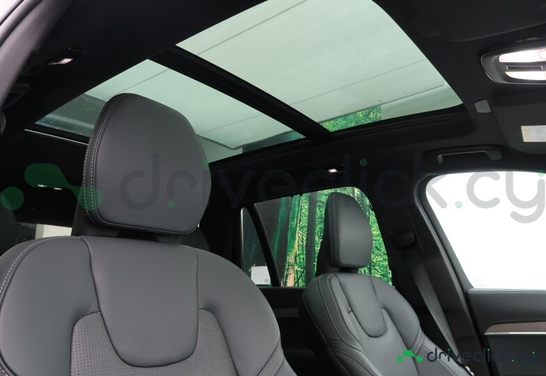 Volvo XC90 Серый