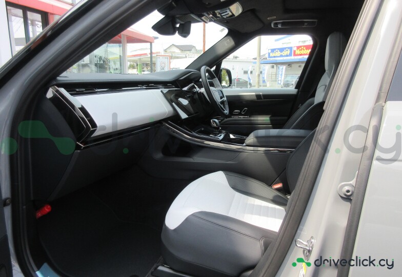 Land Rover Range Rover Sport Grey