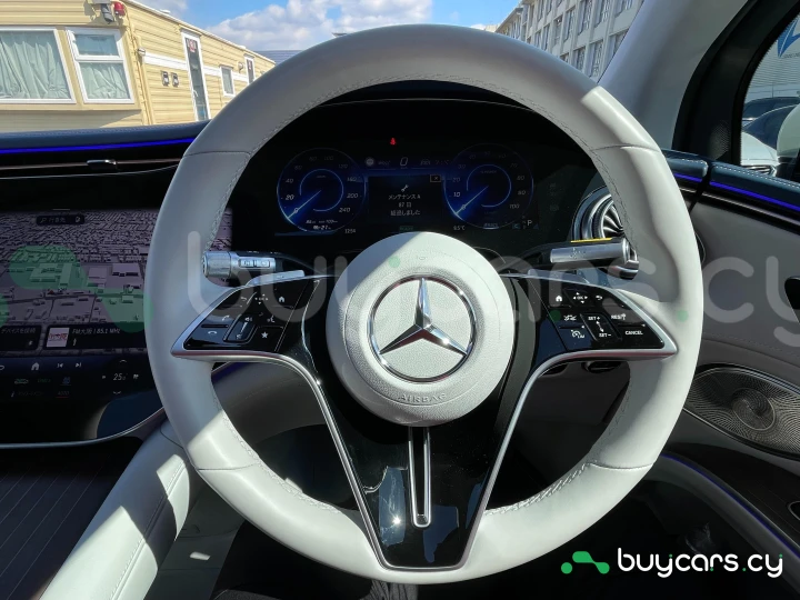 Mercedes EQS SUV White