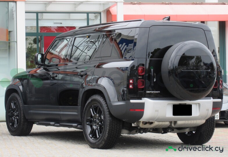 Land Rover Defender Black