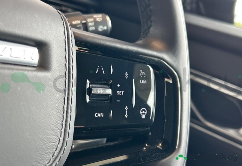 Land Rover Range Rover Velar Grey