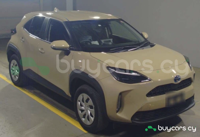 Toyota Yaris Cross Бежевый