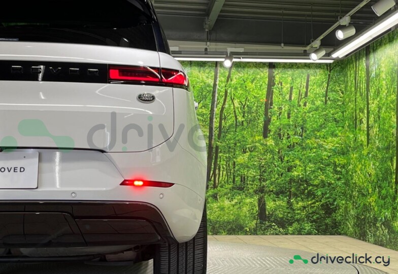 Land Rover Range Rover Sport Белый
