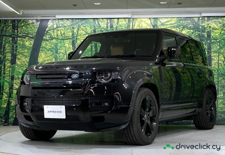 Land Rover Defender Black