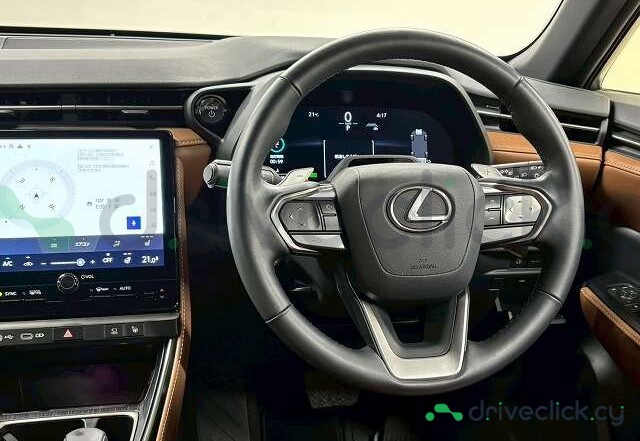 Lexus LBX Black