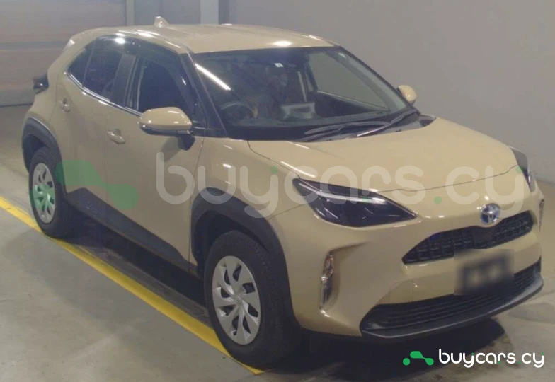 Toyota Yaris Cross Бежевый