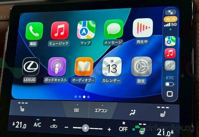 Lexus LBX Black