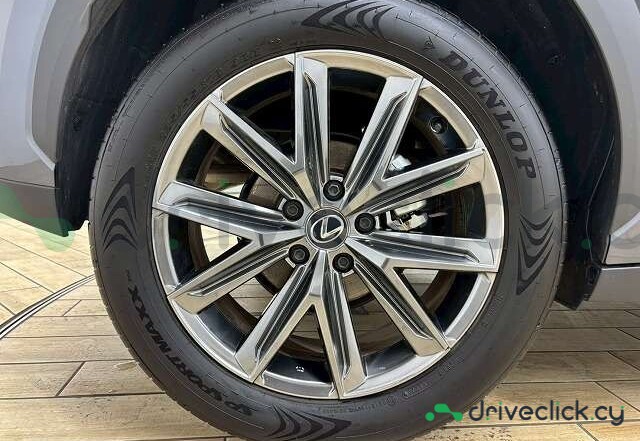 Lexus LBX Black