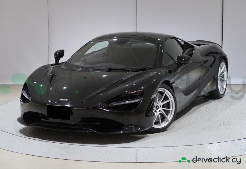 McLaren 750S Black