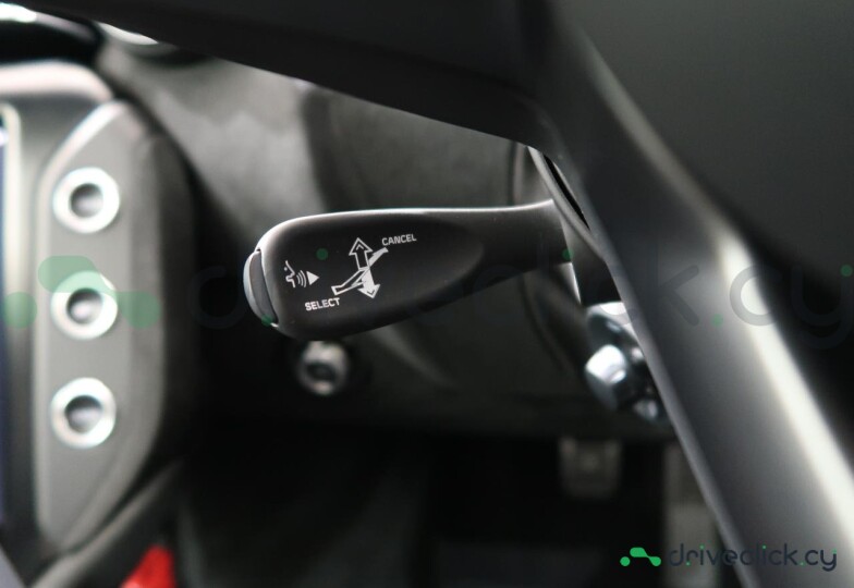 McLaren 750S Black