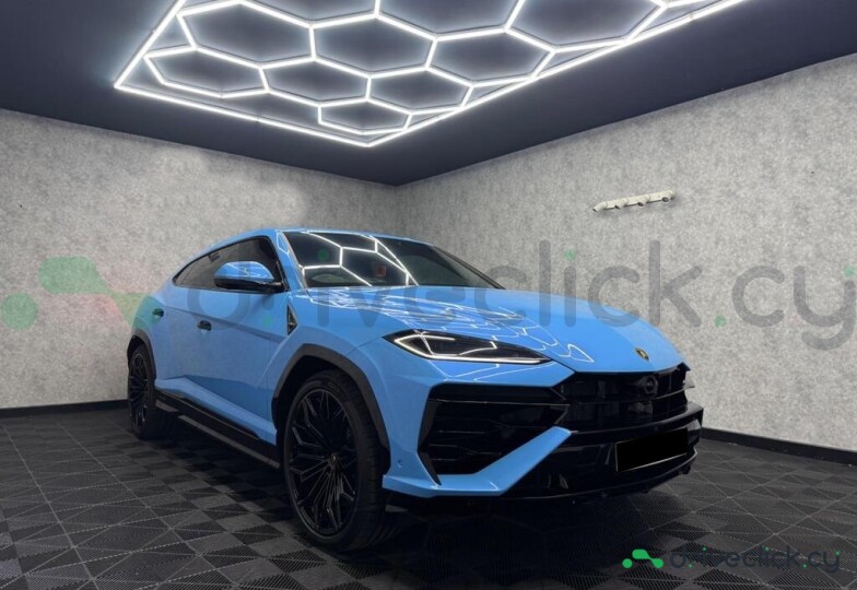 Lamborghini Urus Синий