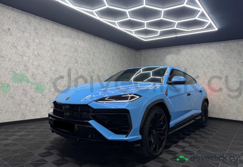 Lamborghini Urus Синий