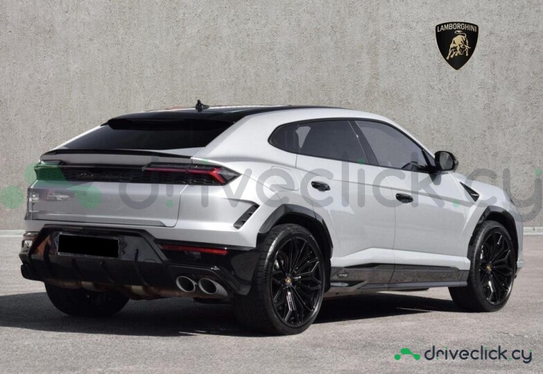 Lamborghini Urus Серый