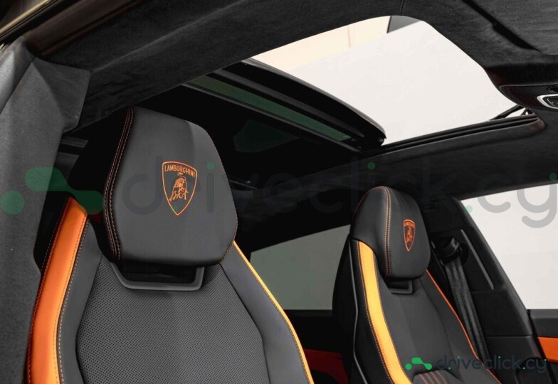 Lamborghini Urus Коричневый