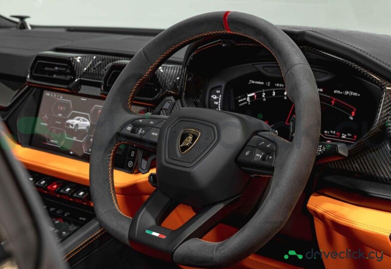 Lamborghini Urus Коричневый