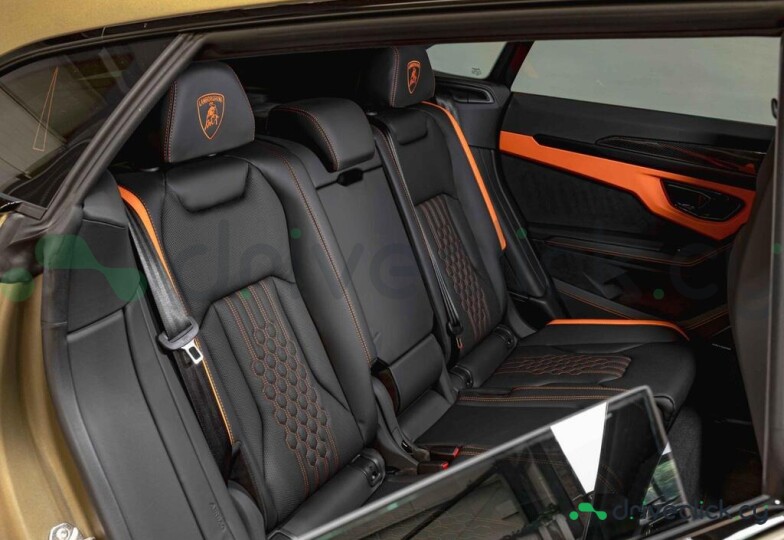 Lamborghini Urus Коричневый