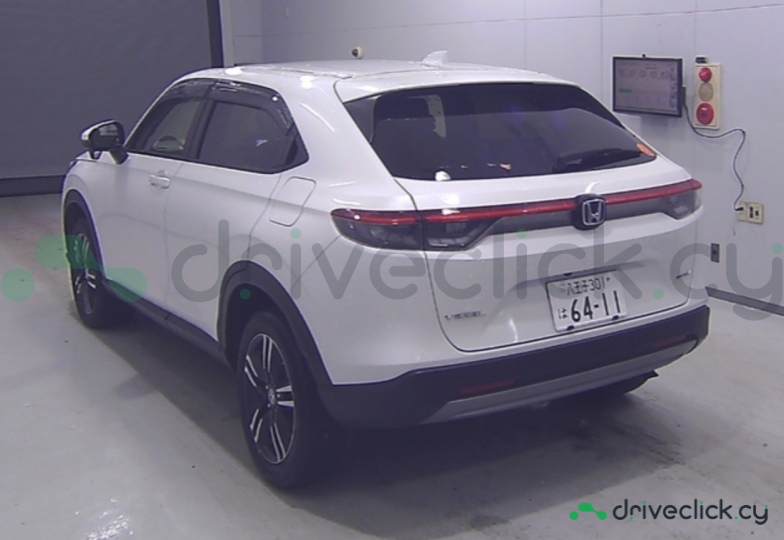 Honda Vezel White