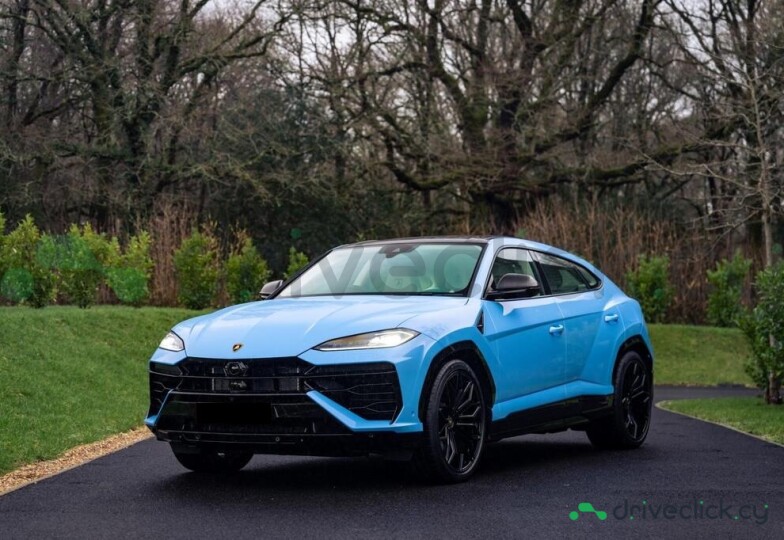 Lamborghini Urus Синий