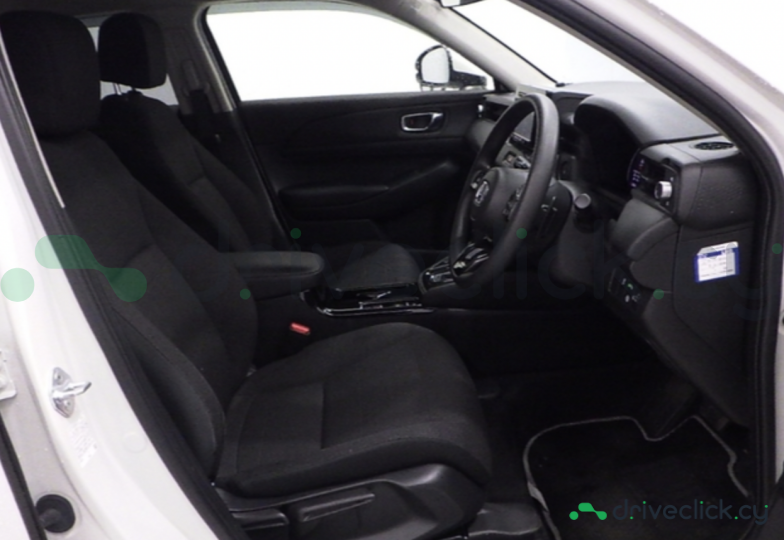 Honda Vezel White
