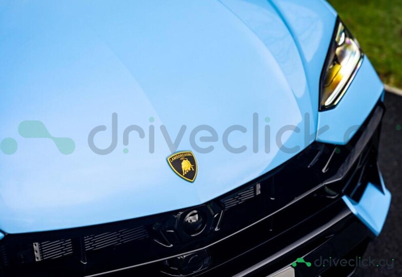 Lamborghini Urus Синий